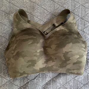 Lululemon Bra E36